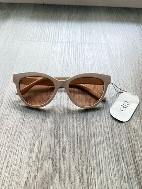 otra lola white rounded retro y2k statement cat eye sunglasses eyewear NEW